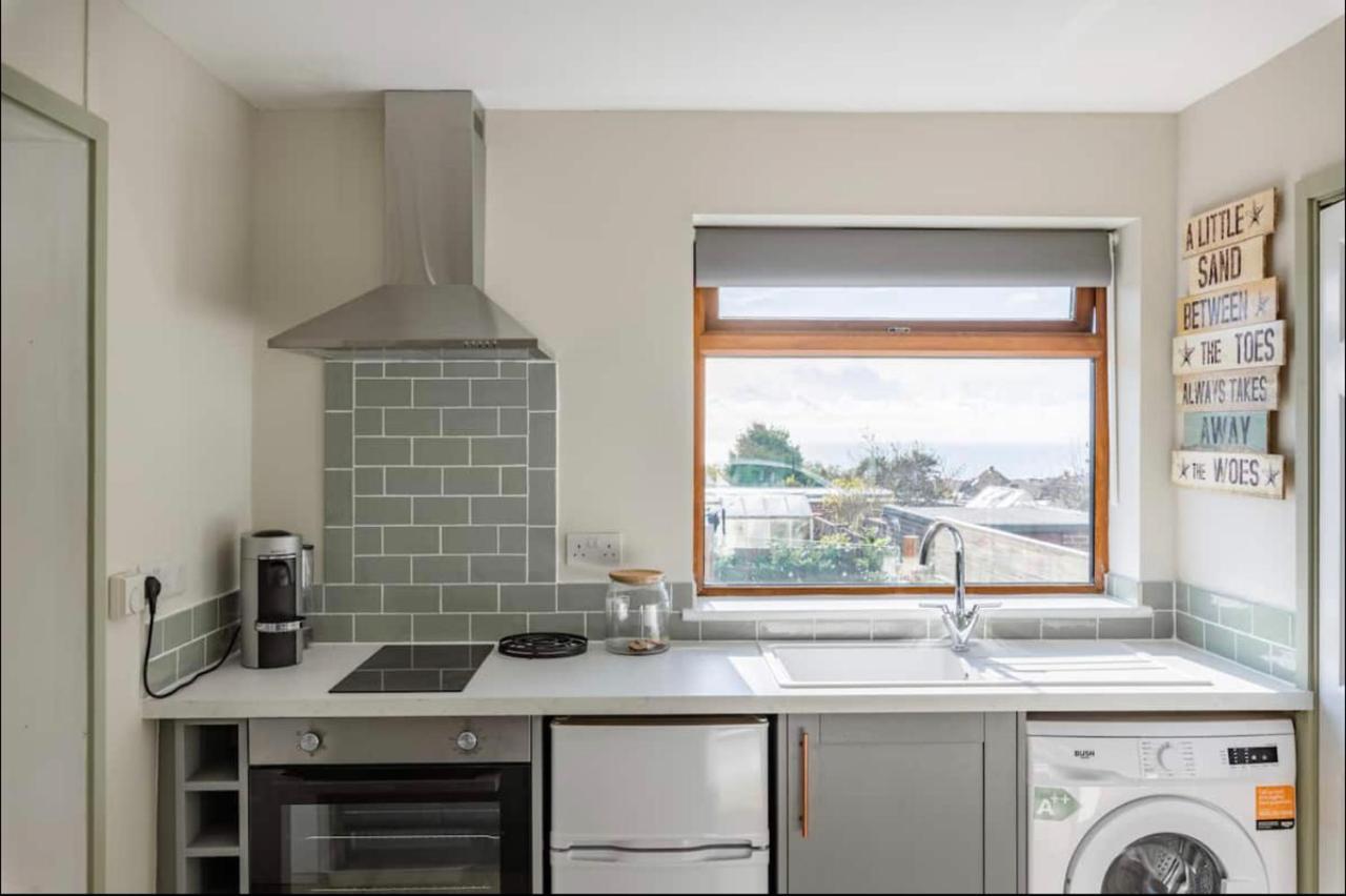 Seaview 1 Bed Open Condo - Free Parking Brighton Eksteriør billede