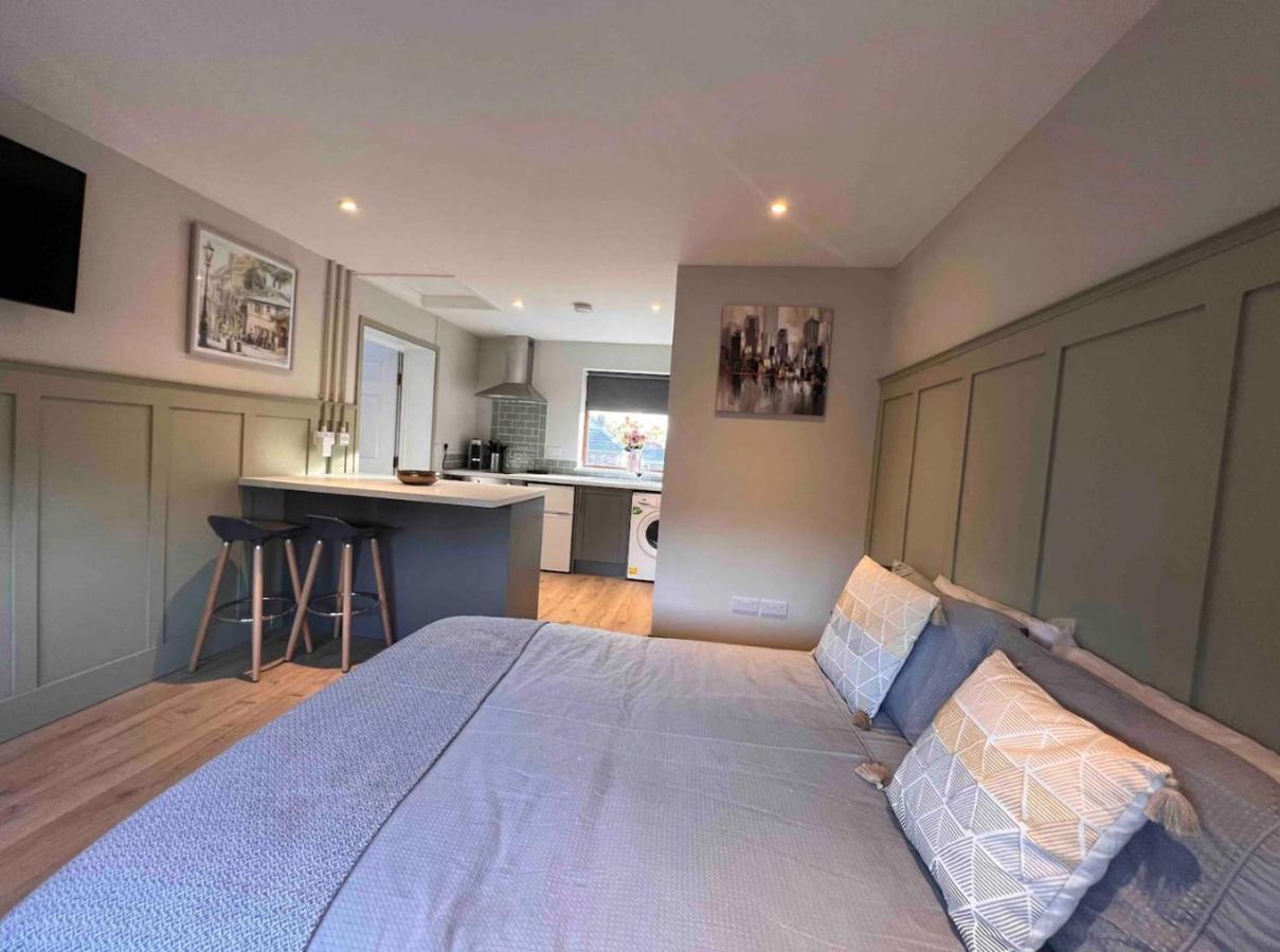 Seaview 1 Bed Open Condo - Free Parking Brighton Eksteriør billede